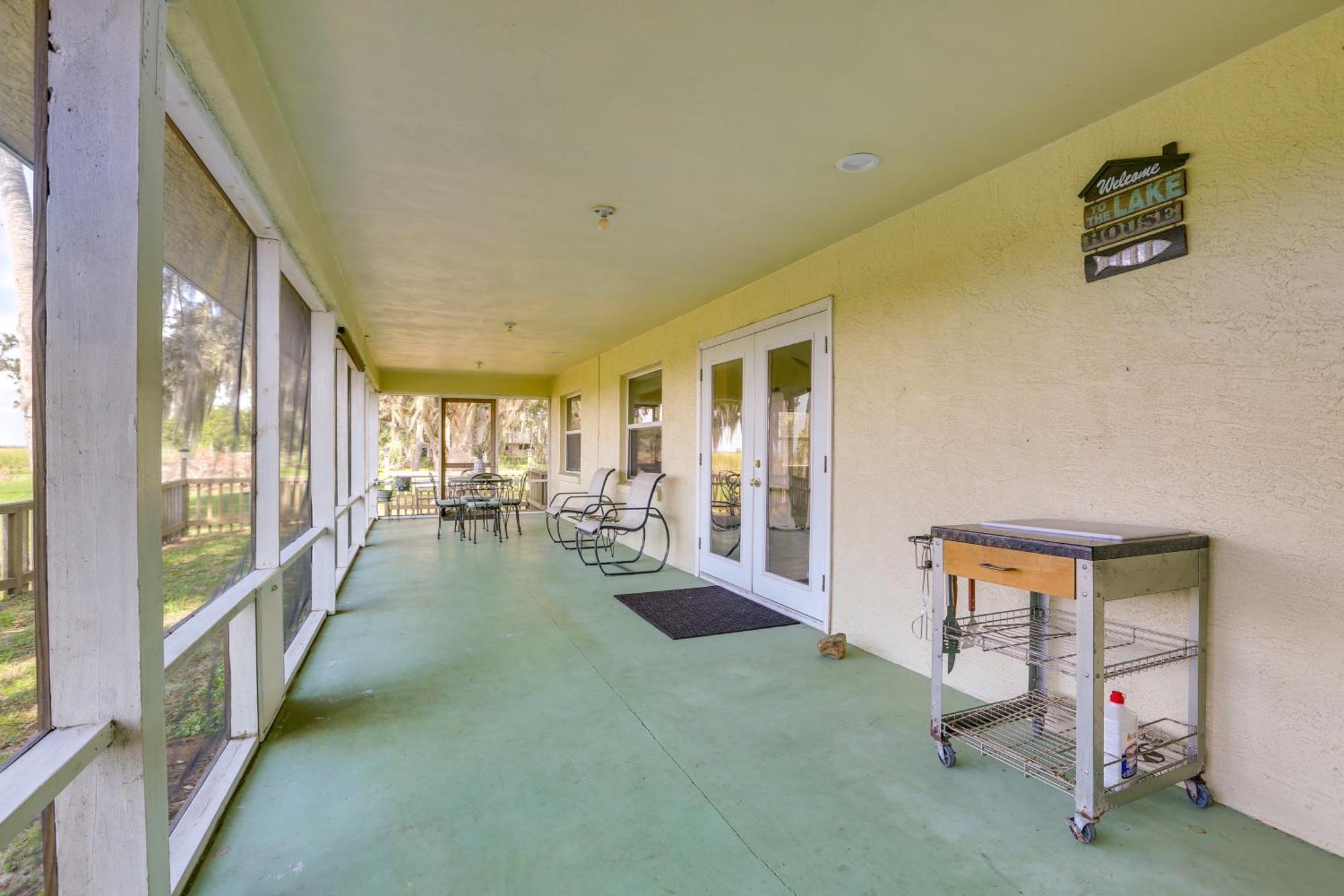 Lush Lorida Home On Lake Istokpoga سيبرينغ المظهر الخارجي الصورة